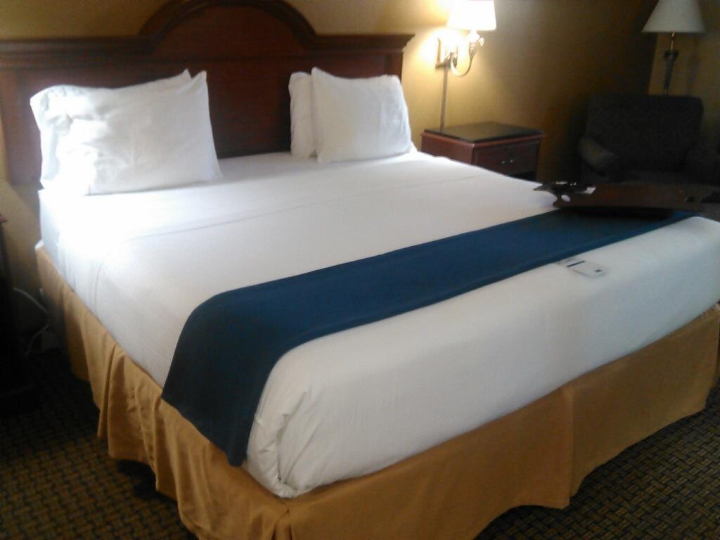 Southaven Inn Express - Memphis International Airport/Graceland Room photo